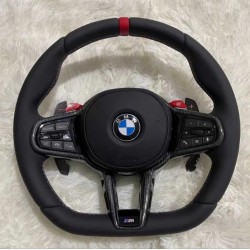 Волан BMW M Performance – кожа с червена лента и M бутони (M1/M2) – G серия (2018–2024)