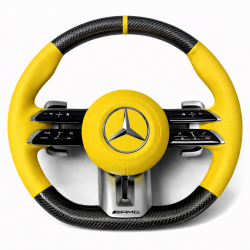 Волан Mercedes AMG – карбон и жълта кожа (2020–2023)