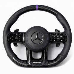 Волан Mercedes AMG – карбон и перфорирана кожа с лилави шевове (2019–2022)