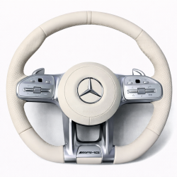 Волан Mercedes AMG – бежова перфорирана кожа (2018–2022)