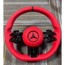 Волан Mercedes AMG – изцяло червен кожен дизайн (2019–2022)