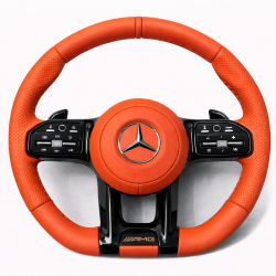 Волан Mercedes AMG – червена кожа и карбон (2019–2022)