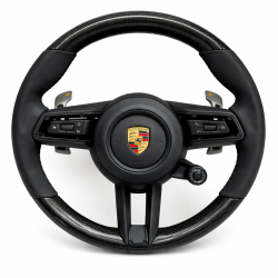 Волан Porsche – карбонов спортен с мултифункции и Drive Mode