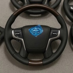 Волан Toyota – кожа и дърво (Land Cruiser, Prado, Camry)